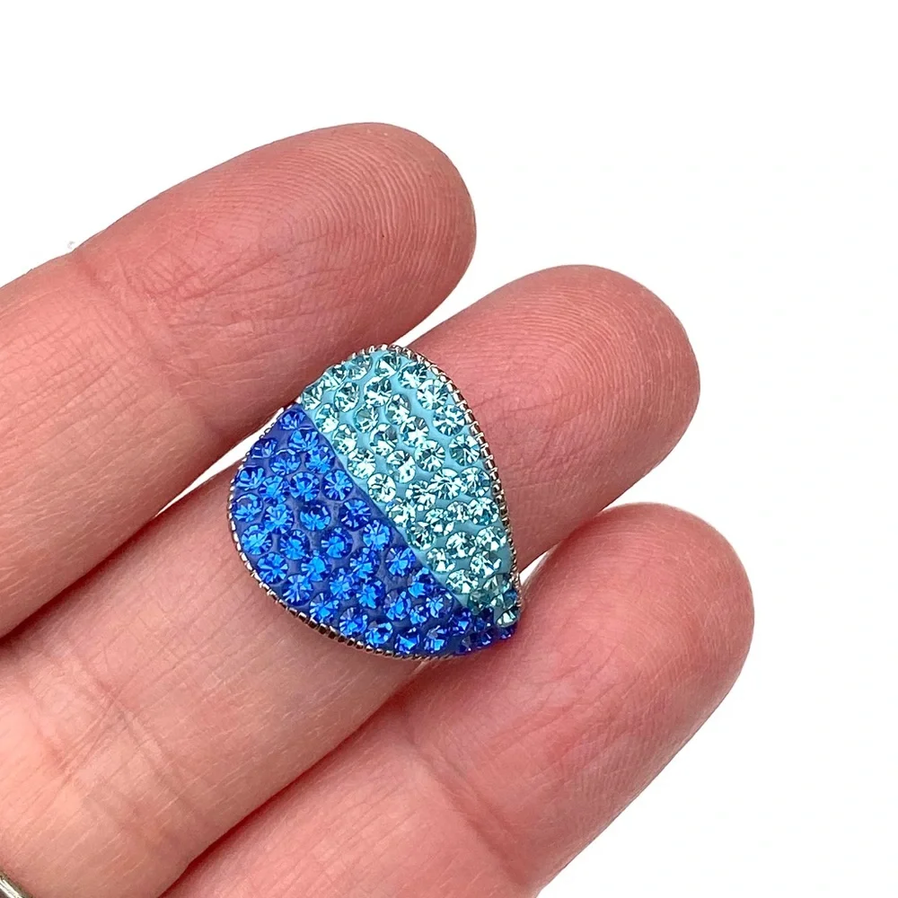 3/$20 Two tone blue rhinestone ring